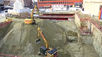 Fietsers zullen nog voor ze nieuwe stalling onder Martelarenplein inrijden weten of er plekje vrij is